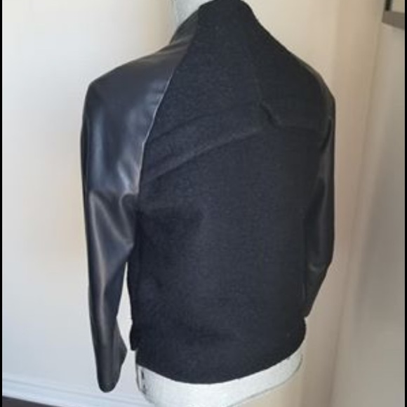 Size small genuine leather sleeves - Picture 2 of 3